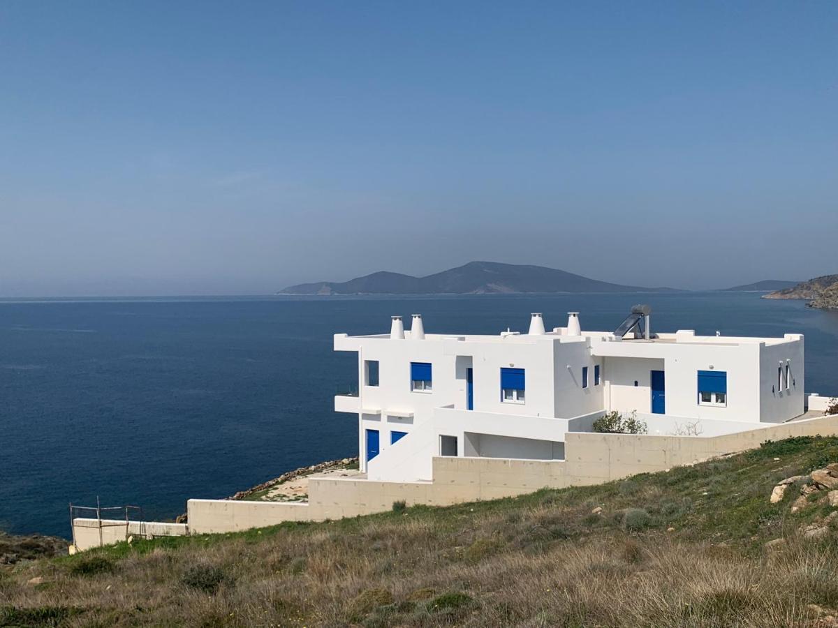 On The Rocks Caristo Exterior foto